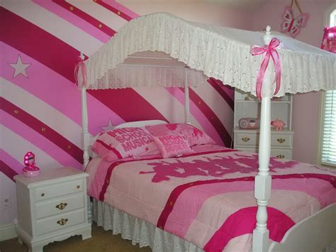 Maybe you would like to learn more about one of these? Decoration and Ideas: Ideas for decorating girls bedroom ...