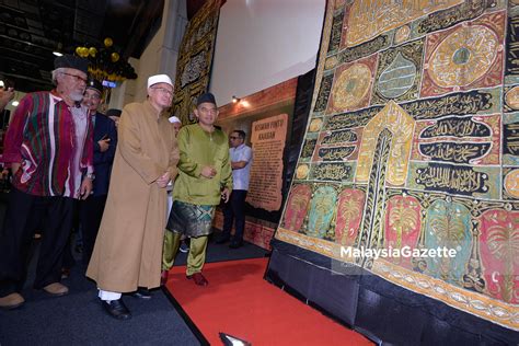 Artifak peninggalan baginda nabi muhammad s.a. Mufti Wilayah Persekutuan Rasmi Pameran Artifak Rasulullah ...