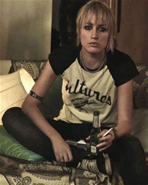 Lip service 102 ruta gedmintas. Lip Service: BBC lesbian drama in bad taste rap | Daily Star