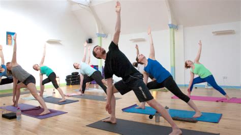 What are the benefits of yoga asana names? What Do Men And Women Wear To Yoga? | Yoga Digest