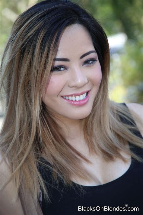 The latest broadcasts from angelina (@angelina031). Did Angelina Ash ever swallow? - PROJECT YUM YUM