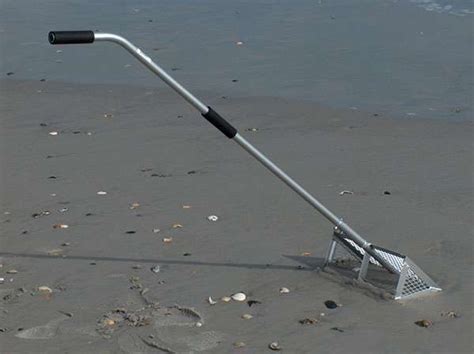 Insert the point of the hook up through the belly of the flea and out the top. Fish-N-Mate 167 Large Sand Flea Rake | Sand fleas, Fishing ...