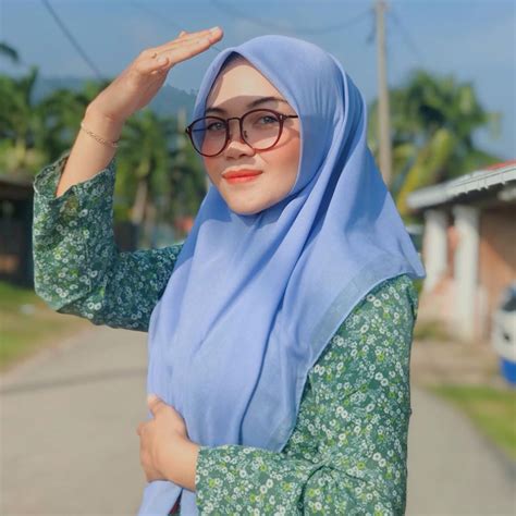 Ya, bingkai cermin mata kerana bertindak sebagai terapi mata kerana mengandungi ion nano. Bingkai Cermin Cermin Mata Untuk Wanita Bertudung