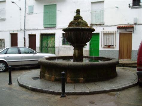 Apartamento cómodo para un finde semana, tiene de todo y muy atento jorge para todo lo que necesitáramos. Caño de la plaza, HERVAS (Cáceres)