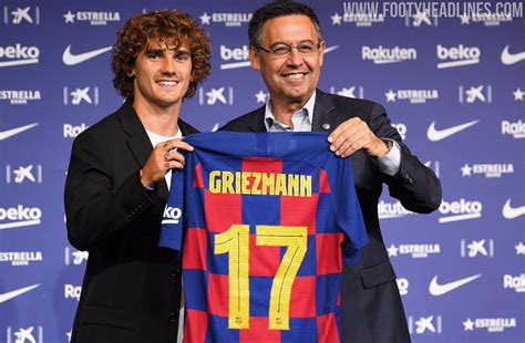 Equipaggiamento tecnico elica di prua. Offizielles Debüt vor der Tür: Komplette FC Barcelona 19 ...