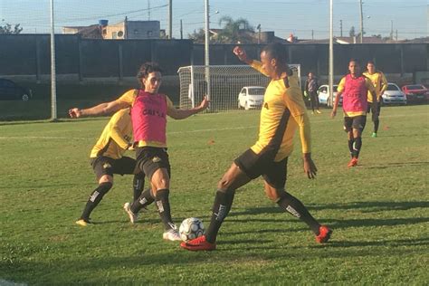 Darüber hinaus transfers, ergebnisse, spielplan und statistiken. Buscando iniciar uma reação, Criciúma e Londrina duelam ...