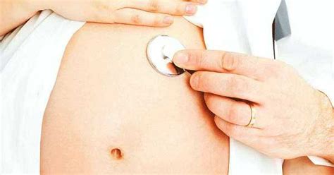 Keguguran adalah kondisi berhentinya kehamilan oleh karena keluarnya janin sebelum usia kehamilan mencapai 20 minggu. Pantangan Makanan Hamil Muda 1 Bulan agar Janin Tidak ...
