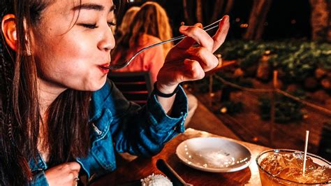 That's thanks to an uncompromising commitment to quality ingredients. The BEST oceanside DINNER DATE spot in Maui 🌺 - YouTube