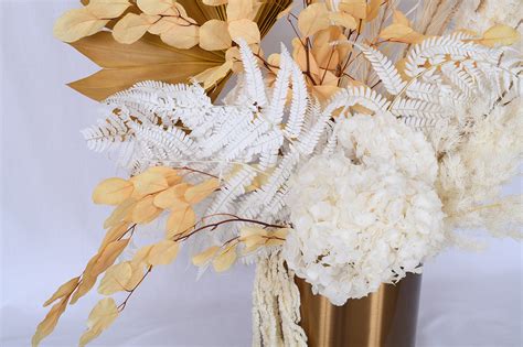 Ulladulla is approximately 230 kilometres to the south of sydney, the new south wales capital city, and featured a projected population of 15,057 in 2014. Dried Flower Arrangements in a Vase - Large - Flower ...