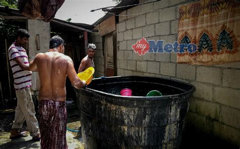 Maybe you would like to learn more about one of these? Melaka mahu bina perumahan pekerja asing | Harian Metro