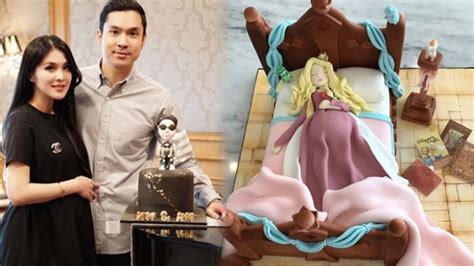 Wanita yang menjadi belahan jiwaku. Kue Ulang Tahun Anak Yang Unik - Berbagai Kue