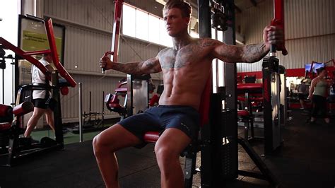 Carlton loth takes us through one of his favorite ab workouts that keep him shredded all year long. Echt Apparel Campaign feat. Carlton Loth & Kallym Grimmond ...