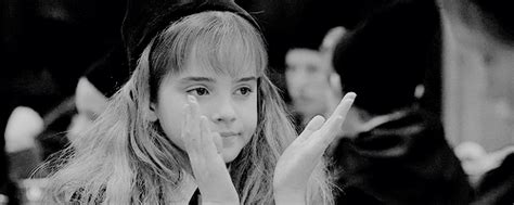Share a gif and browse these related gif searches. hermione granger harry potter gif | WiffleGif