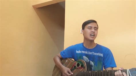 Aku sendiri seperti kebanyakan tipikal remaja seusiaku di jakarta ini, adalah remaja yang gaul, trendi. Lagu ciptaan sendiri (Cinta yang terlarang) - YouTube