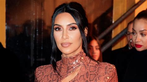 Short spiky hairstyles hairstyles haircuts short hair cuts straight hairstyles 2018 haircuts kim k short hair long bob cuts hairstyles videos simple hairstyles. Kim K Lob Haircut - Hair Styling