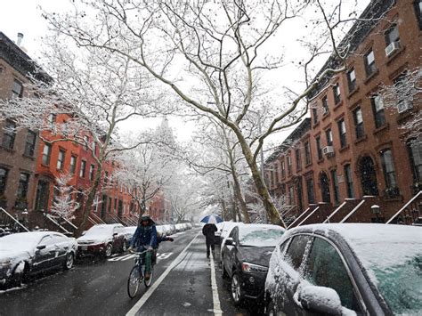 Alex katagas shovels snow in the astoria neighborhood of queens, new york, u.s. NYC Weather Forecast: Snow Returns With 1 Inch Likely ...