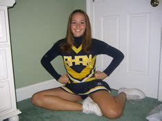 Alyssa hot cheerleader gf brought to you by xxxbunker.com. 144 best Cheerleading poses images on Pinterest ...