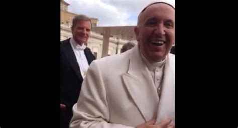 El papa francisco, conocido por su fervor por el club de fútbol argentino san lorenzo, ha recibido. Twitter: Papa Francisco bromeó antes de la final entre San ...