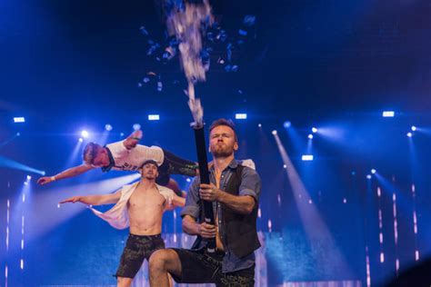 Al twee jaar heeft hij een tattoo op zijn linker bovenarm, maar dat. Florian Silbereisen: Jetzt hat er einen Diamanten!