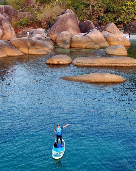 Ya, dengan website penyedia gambar yang jaka akan berikan ini unsplash merupakan salah satu website penyedia gambar gratis terbaik untuk kamu yang sedang mencari gambar dengan resolusi tinggi dan. Pantai Tanjung Tinggi Belitung Dengan Pemandangan Bebatuan Granit Yang Indah | Wisata Milenial