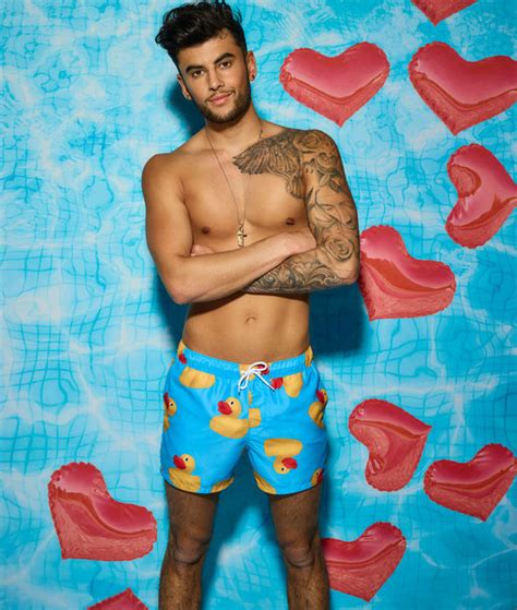 Love island's maura higgins and chris taylor finally confirm their relationship. Love Island 2018: Niall Aslam sparks concerns from friends ...