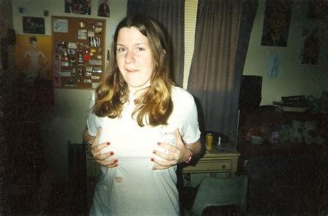 Cute girlfrien takes the load on her tongue and swallows. 12 year old slut | actually i was 17 or 18 andyes my shirt ...