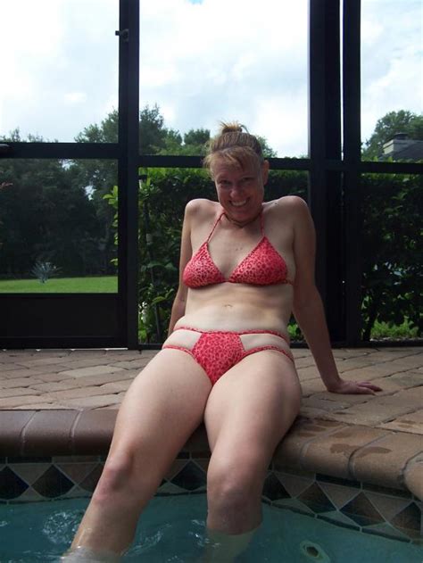 Stud scores with wife of neighbor. Sexy blonde wife gets fucked by the pool