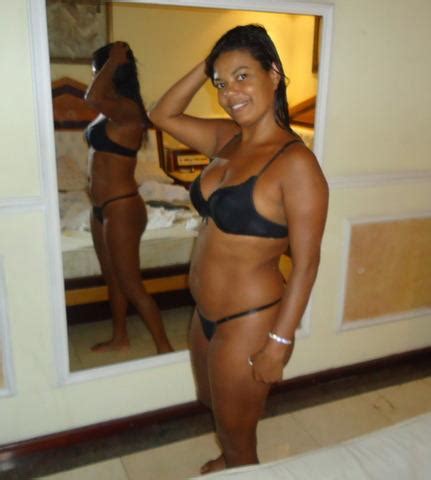 Confira essas gordinhas lindas e muito gostosas que o fotos mulher pelada preparo para você! mulata-gordinha-muito-gostosa-pelada - Safadas na Web