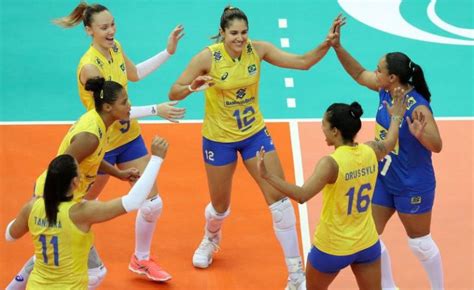 E nesta querta feira aconteceu a semi final entra brasil e portugal ,e a nossa seleçâo bateu as portuguesas com uma goleada de 5 x 1 ,agora o brasil espera o vencedor do jogo entre espanha e russia. Vôlei Feminino: Brasil x Rússia é o clássico que abre a ...