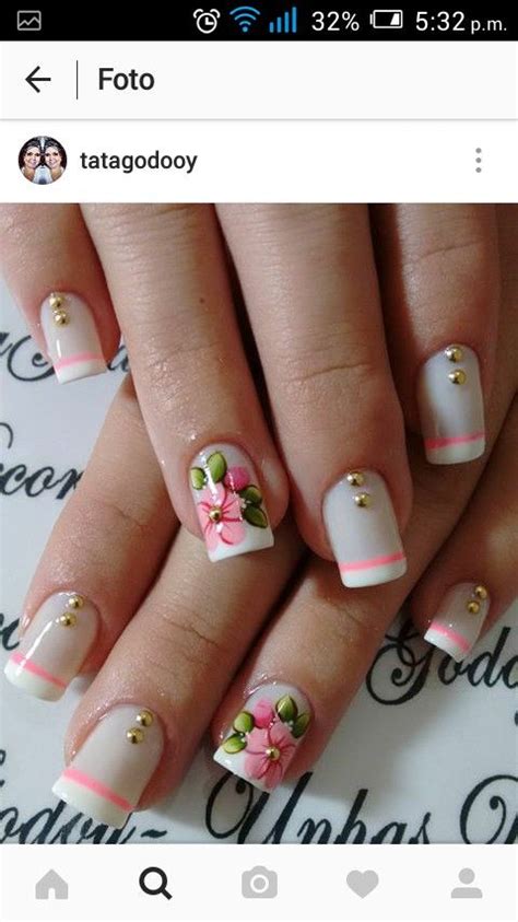 Con simples esmaltes y un palillo o mondadientes consigue lucir unas. Pin de rubi carolina en decoración | Uñas sencillas y ...