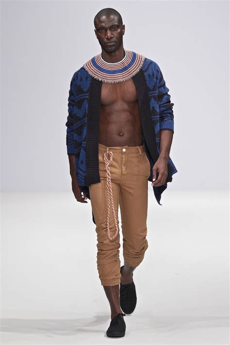 The music industry is huge with most countries supporting wonderful musicians who still use traditional african musical instruments but overlay them with contemporary rhythms and lyrics. South Africa's Most Fashionable | メンズファッション, ファッション, メンズ