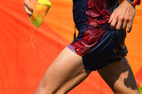 Parmi ses plus grands succès, elle, je ne veux qu'elle. Olympic Runner Poops Himself During the Marathon But Still ...