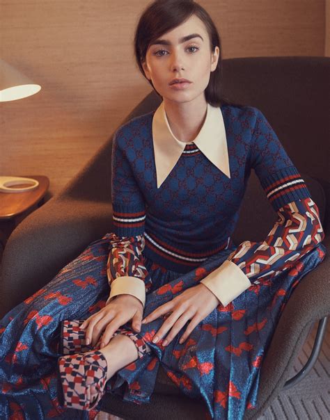 A moment near the end of zack snyder's serviceable army of the dead perfectly encapsulates the director's oeuvre. Lily Collins on The Edit : イントロだけで、お父さんのヒット曲の題名を言えますか ...