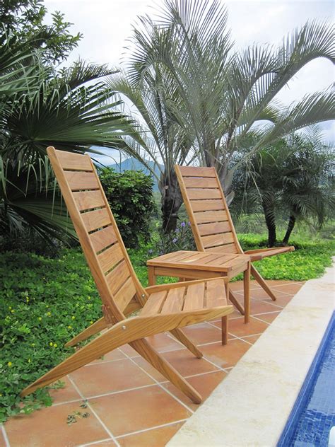 Safavieh outdoor collection palmdale lounge chair, teak brown and navy. Hand Made Modern Outdoor Teak Folding Lounge Chair by ...