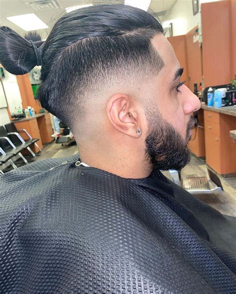 While haircut prices can range from $10 to $100, the average cost of a haircut in the united states when calculating a barber tip, i usually take into consideration the complexity of the cut, how good. Deluxe Cuts Barber Shop • Prices, Hours, Reviews etc ...