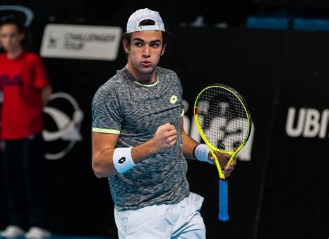 Please note that you can change the enjoy your viewing of the live streaming: Challenger Vicenza, Matteo Berrettini out ai quarti - Circolo Canottieri Aniene
