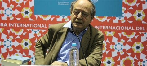 Roberto calasso, italian editor, publisher, and writer whose book le nozze di cadmo e armonia (1988; "La literatura es la base de la existencia", apunta ...