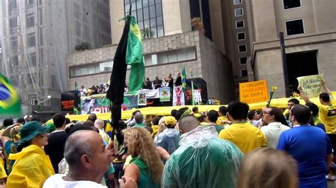 As manifestações ocorreram nas principais cidades do brasil. Manifestação na av. Paulista/SP. - YouTube