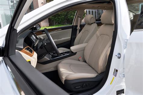 The 2015 sonata offers four engines. Road Test Review - 2015 Hyundai Sonata - INTERIOR Focus ...