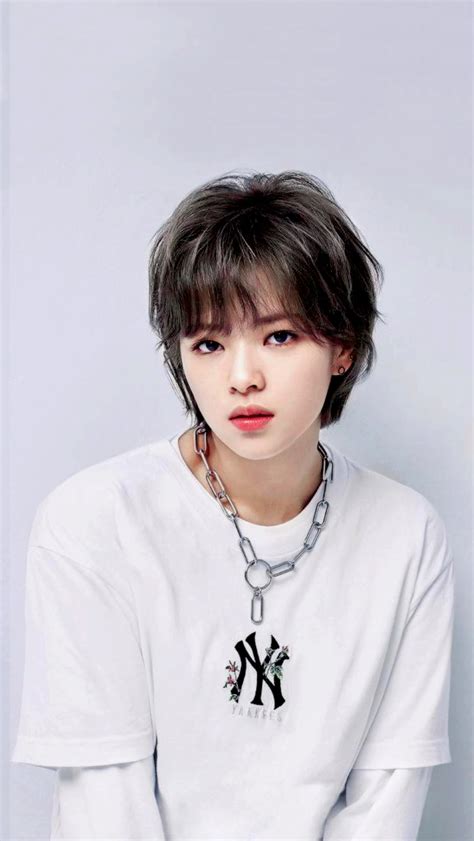 Pornhub dispose de la plus large sélection de vidéos de sexe de noir avec les stars du porno les plus chaudes. Twice Jeongyeon | Cabelos curtos da moda, Twice, Chaeyoung ...