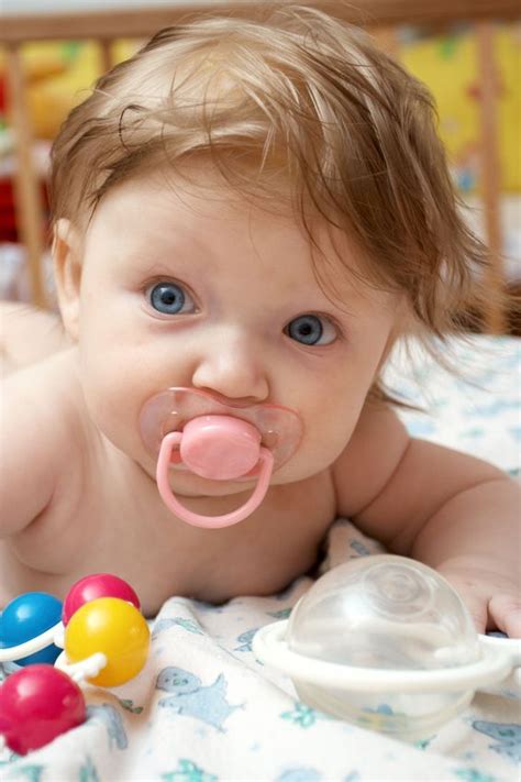How to get baby off pacifier. 6 Tried And Tested Ways To Wean Your Child Off Pacifiers