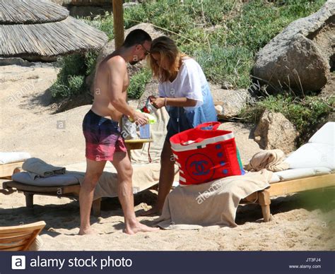 Auch frau ribéry kann richtig kicken! Franck Ribery und Wahiba Belhami. Franck Ribery mit Frau ...