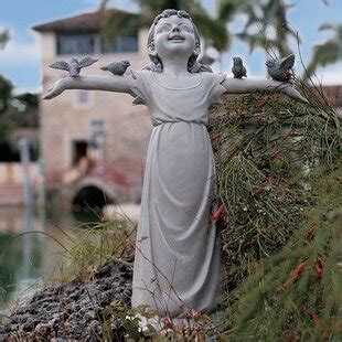 Jeden tag werden tausende neue, hochwertige bilder hinzugefügt. Garden Statues & Sculptures You'll Love | Wayfair