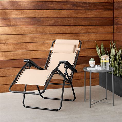 This product can expose you to chemicals including lead and lead compounds, which is known to the state of california to cause cancer and birth defects or other reproductive harm. AmazonBasics Zero Gravity Lounge Folding Chair, Beige | BuyTheGoods.com