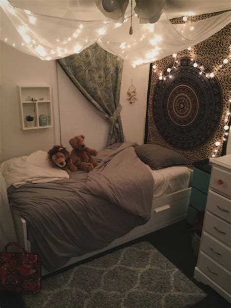 Dorm room wall decor tumblr. dorm decor on Tumblr