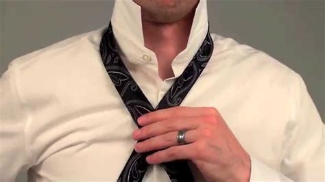 How to tie a tie: How to tie a tie in 10 seconds | Tie, Full windsor knot, Four in hand knot