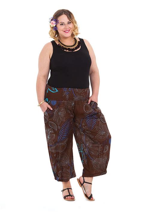 Les tenues pour un mariage civil se doivent d'�tre � la fois chics et finement classiques. Top Mode: 17+ photos tenue chic pantalon femme ronde (2020 ...