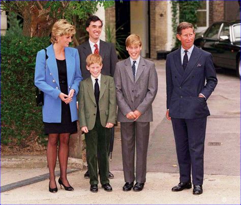 William i harry wciąż je celebrują. grafika-gify-kartki: Diana, księżna Walii-Princess Diana ...