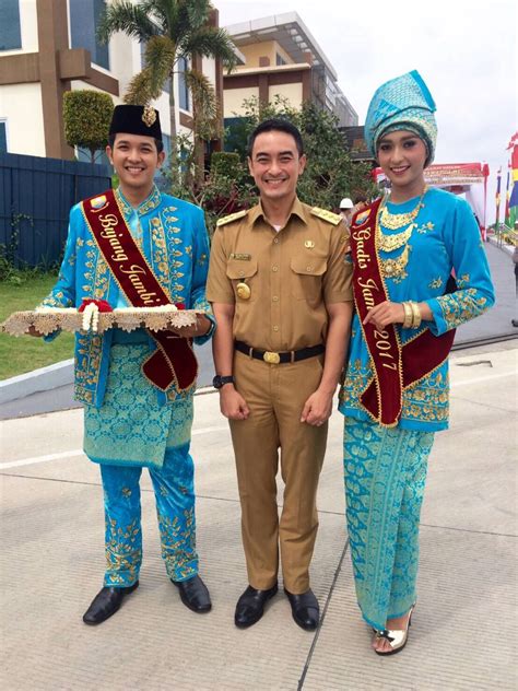 Jangan di tonton nanti menyesal. MATTA Fair di Kuala Lumpur, Gubernur Libatkan Bujang dan ...