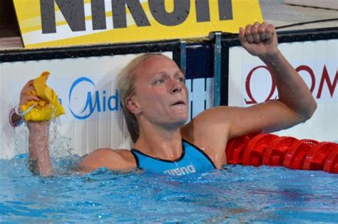 Sarah sjöström, 26, älskar att tävla. Nytt sponsoravtal för Sarah Sjöström - Wagnsson Sports ...